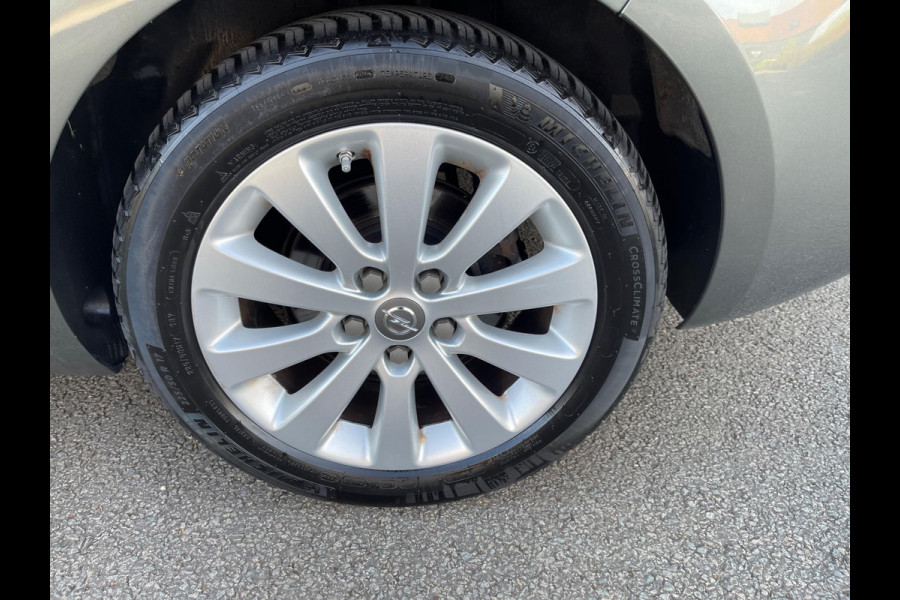 Opel Zafira 1.4 Turbo Online Edition AUTOMAAT 7 PERSOONS DEELS LEER NAVI