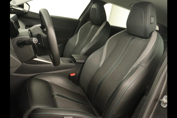 Peugeot 308 1.6 PHEV Active Pack Business | Stoelverwarming | Half leder | Trekhaak | Navigatie | Full LED | Carplay | Sportstoelen | Digital Cockpit | Plug In