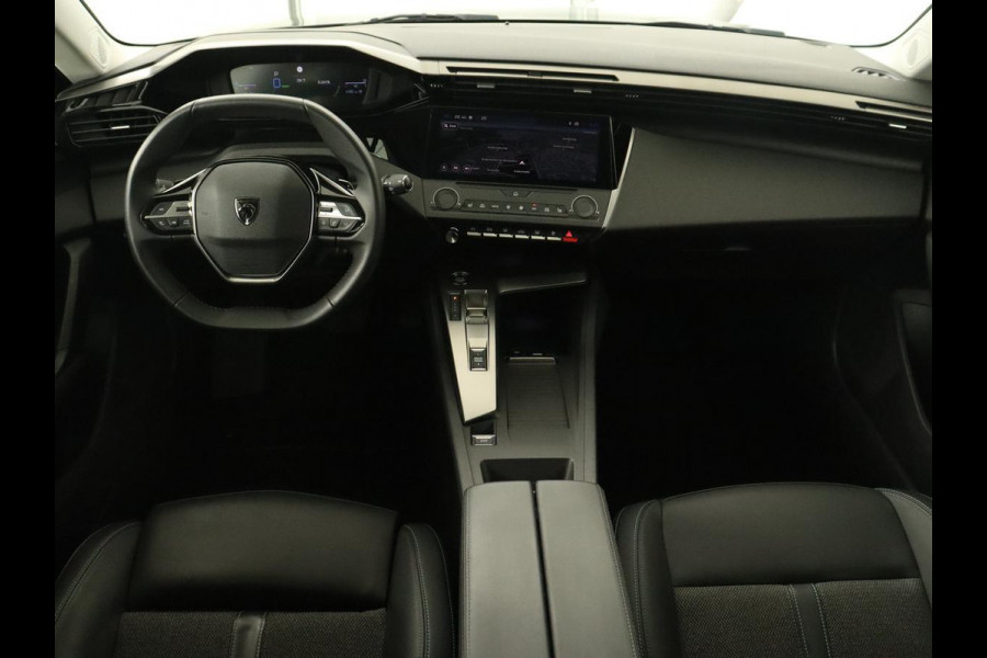Peugeot 308 1.6 PHEV Active Pack Business | Stoelverwarming | Half leder | Trekhaak | Navigatie | Full LED | Carplay | Sportstoelen | Digital Cockpit | Plug In