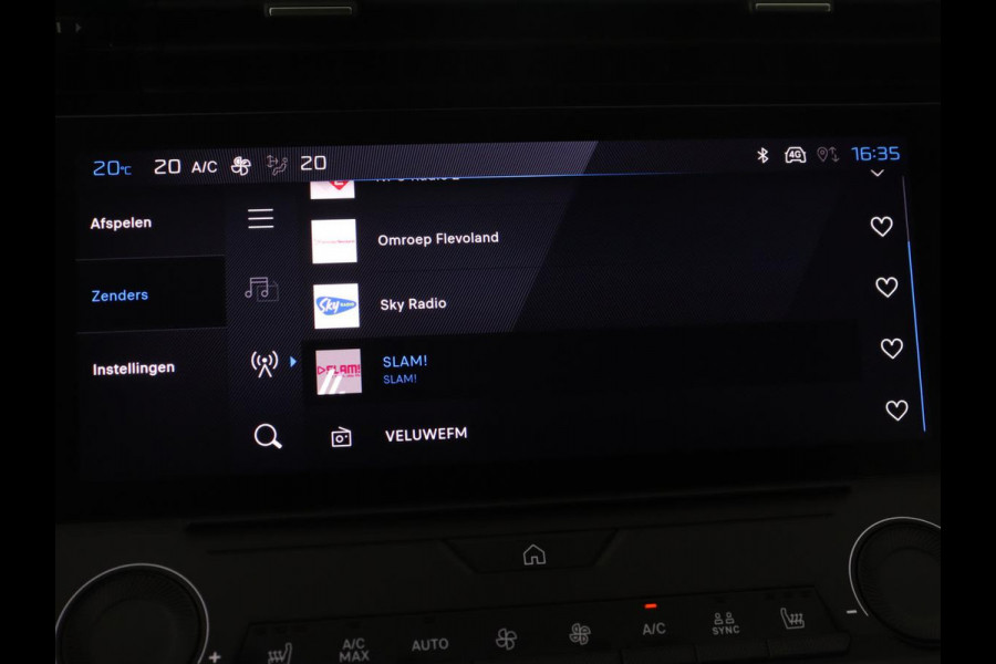 Peugeot 308 1.6 PHEV Active Pack Business | Stoelverwarming | Half leder | Trekhaak | Navigatie | Full LED | Carplay | Sportstoelen | Digital Cockpit | Plug In