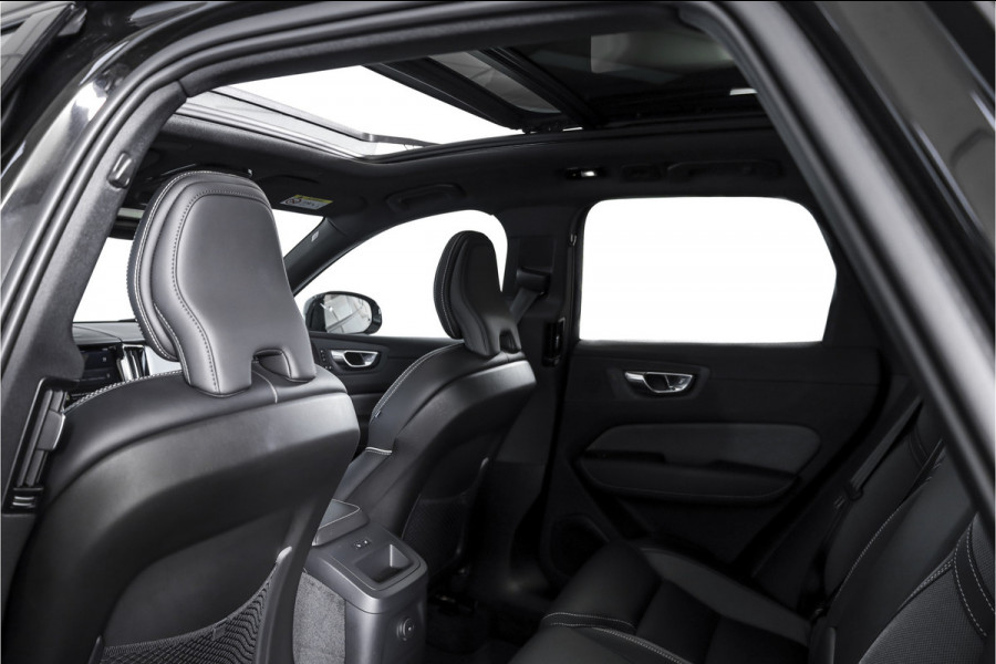 Volvo XC60 2.0 T6 Plug-in hybrid AWD Plus Black Edition | S/K-Panodak | Harman/Kardon | Dig. Cockpit | Adapt. Cruise | Memory Stoelen | Elek. Klep | Stoel-+stuurverw. | 360 Camera | NAV+App. Connect | ECC | LM 21" | 3461