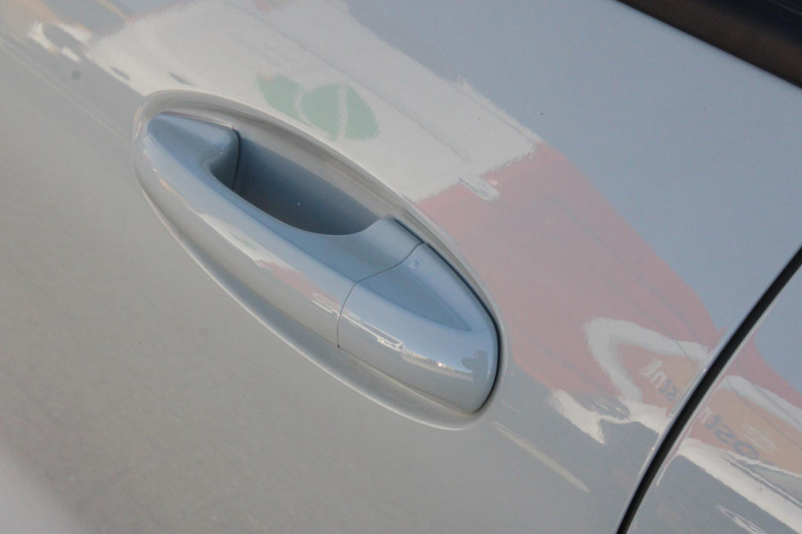Ford Puma 1.0 EcoBoost Hybrid ST-Line 125pk | SYNC 4 Navigatie | Digitale Cockpit | Zwarte hemel | 17 inch Licht metalen