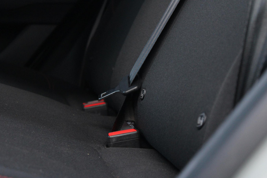 Ford Puma 1.0 EcoBoost Hybrid ST-Line 125pk | SYNC 4 Navigatie | Digitale Cockpit | Zwarte hemel | 17 inch Licht metalen