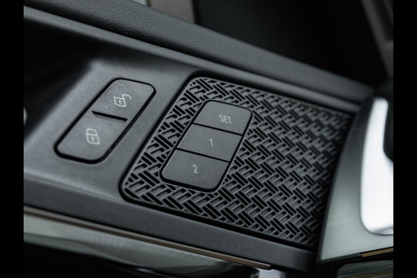 BMW X1 sDrive18i xLine - Memoryzetel - Trekhaak - Driving Ass Plus - Adaptief LED