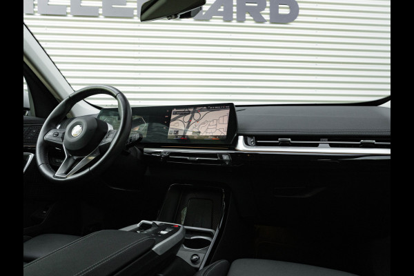 BMW X1 sDrive18i xLine - Memoryzetel - Trekhaak - Driving Ass Plus - Adaptief LED