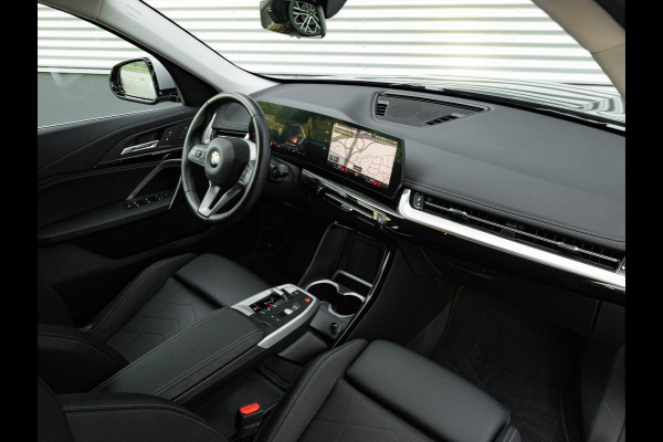 BMW X1 sDrive18i xLine - Memoryzetel - Trekhaak - Driving Ass Plus - Adaptief LED