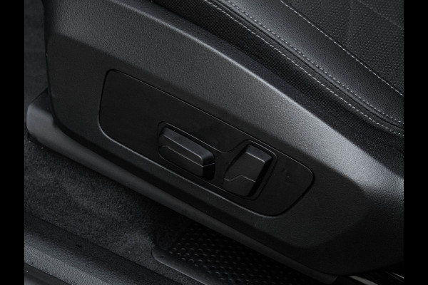 BMW X1 sDrive18i xLine - Memoryzetel - Trekhaak - Driving Ass Plus - Adaptief LED