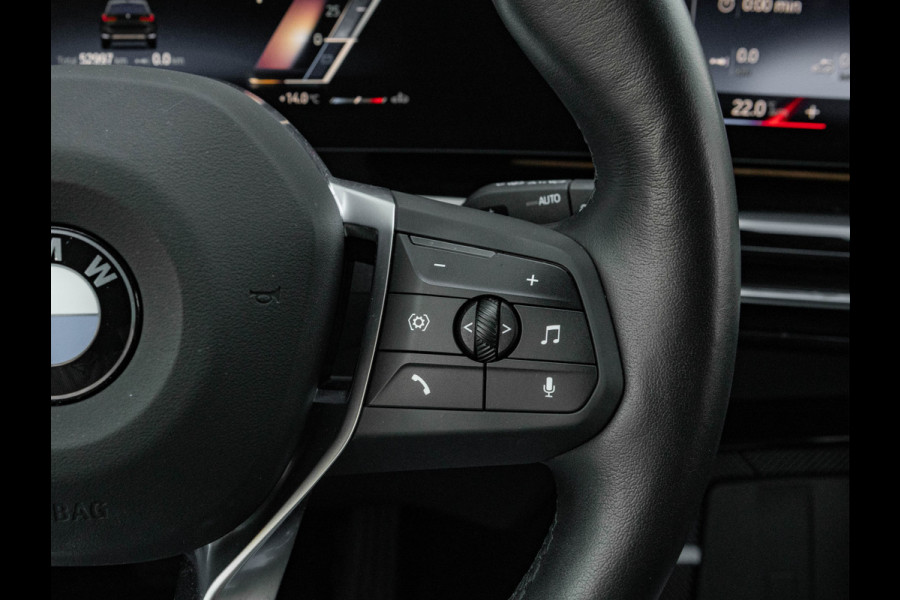 BMW X1 sDrive18i xLine - Memoryzetel - Trekhaak - Driving Ass Plus - Adaptief LED