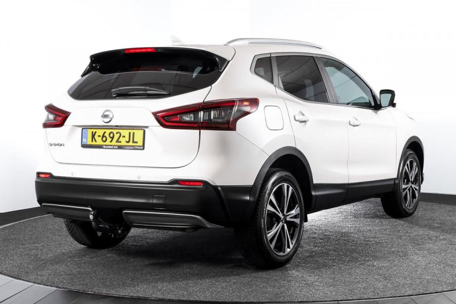 Nissan QASHQAI 1.3 DIG-T N-Connecta 160 PK - Automaat | Pano | Cruise | Stoel-+Voorruitverw. | PDC | 360 Camera | NAV + App. Connect | ECC | DAB | LM 18" |