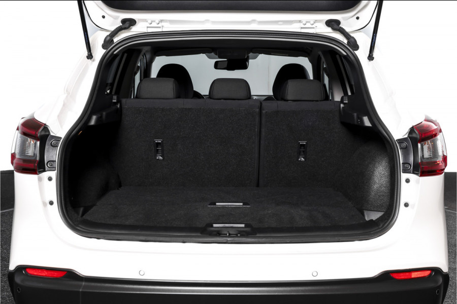 Nissan QASHQAI 1.3 DIG-T N-Connecta 160 PK - Automaat | Pano | Cruise | Stoel-+Voorruitverw. | PDC | 360 Camera | NAV + App. Connect | ECC | DAB | LM 18" |