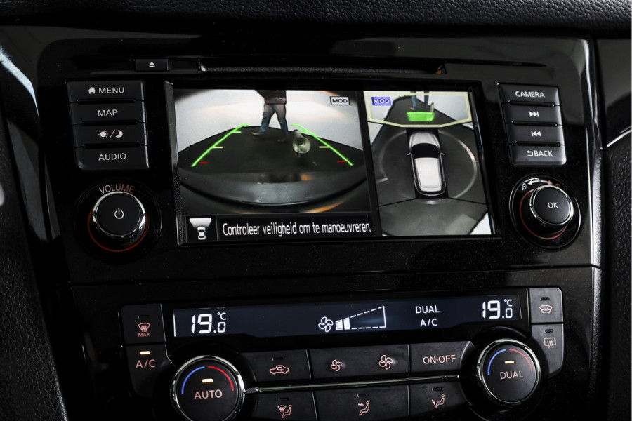Nissan QASHQAI 1.3 DIG-T N-Connecta 160 PK - Automaat | Pano | Cruise | Stoel-+Voorruitverw. | PDC | 360 Camera | NAV + App. Connect | ECC | DAB | LM 18" |