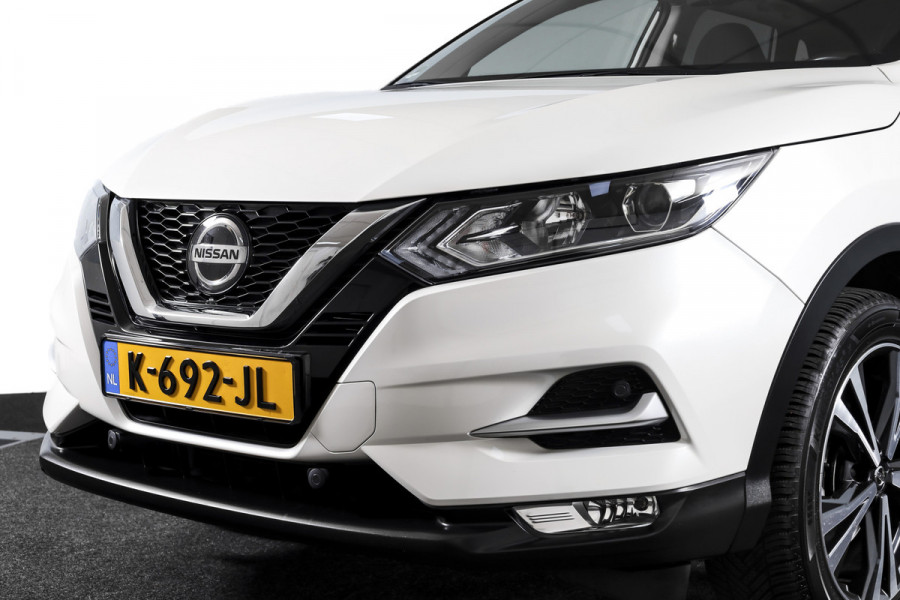 Nissan QASHQAI 1.3 DIG-T N-Connecta 160 PK - Automaat | Pano | Cruise | Stoel-+Voorruitverw. | PDC | 360 Camera | NAV + App. Connect | ECC | DAB | LM 18" |