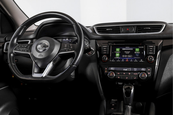 Nissan QASHQAI 1.3 DIG-T N-Connecta 160 PK - Automaat | Pano | Cruise | Stoel-+Voorruitverw. | PDC | 360 Camera | NAV + App. Connect | ECC | DAB | LM 18" |