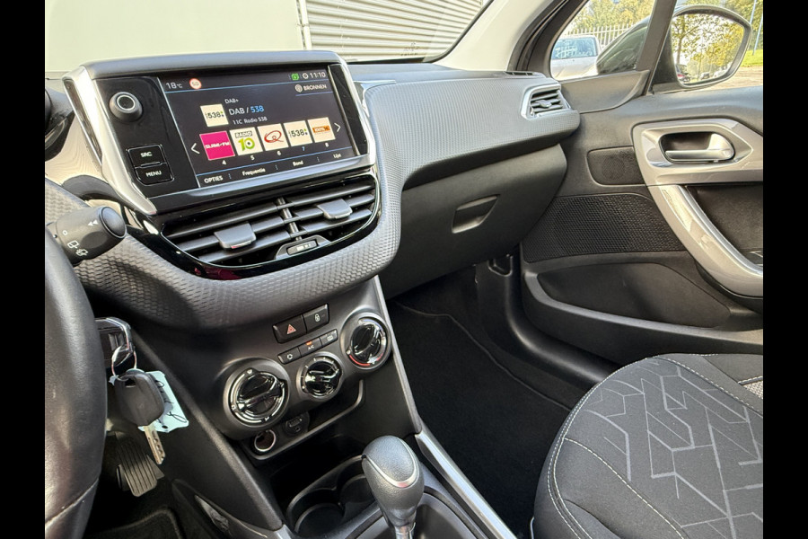 Peugeot 2008 BWJ 2018 | 1.2PT 110PK Blue Lion | AIRCO | NAVI | CRUISE | PDC | CARPLAY | DAB+ |