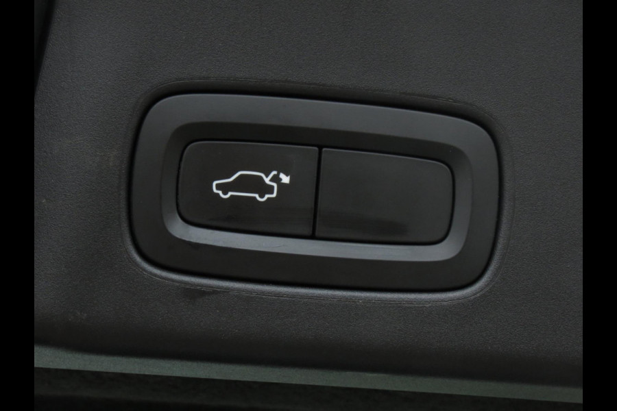 Volvo V90 2.0 T4 Momentum AUTOMAAT | DEALER ONDERHOUDEN | MICHELIN BANDEN | VOL LEDER INTERIEUR |