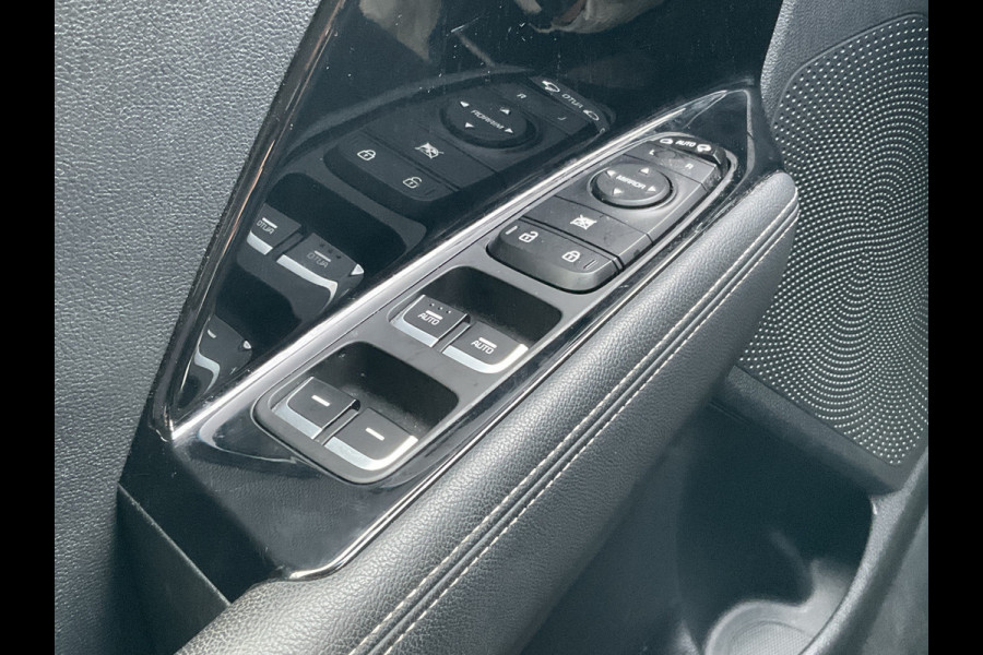 Kia Niro 1.6 GDi Hybrid DynamicLine Trekhaak Nav/Cam Adap.Cruise Carplay Betrouwbaar!