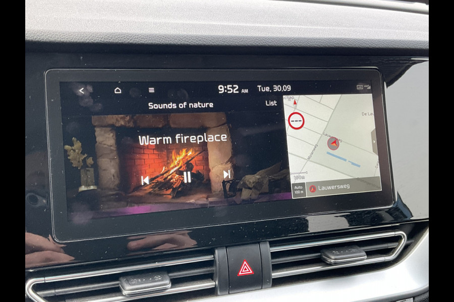 Kia Niro 1.6 GDi Hybrid DynamicLine Trekhaak Nav/Cam Adap.Cruise Carplay Betrouwbaar!