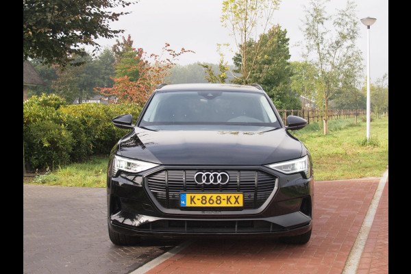 Audi e-tron 55 quattro Business edition 95 kWh | Camera | Apple Carplay | Cruise Control | Stoelverwarming |