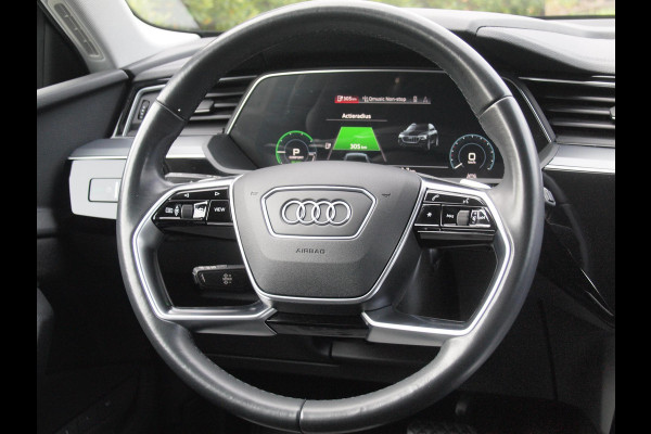 Audi e-tron 55 quattro Business edition 95 kWh | Camera | Apple Carplay | Cruise Control | Stoelverwarming |