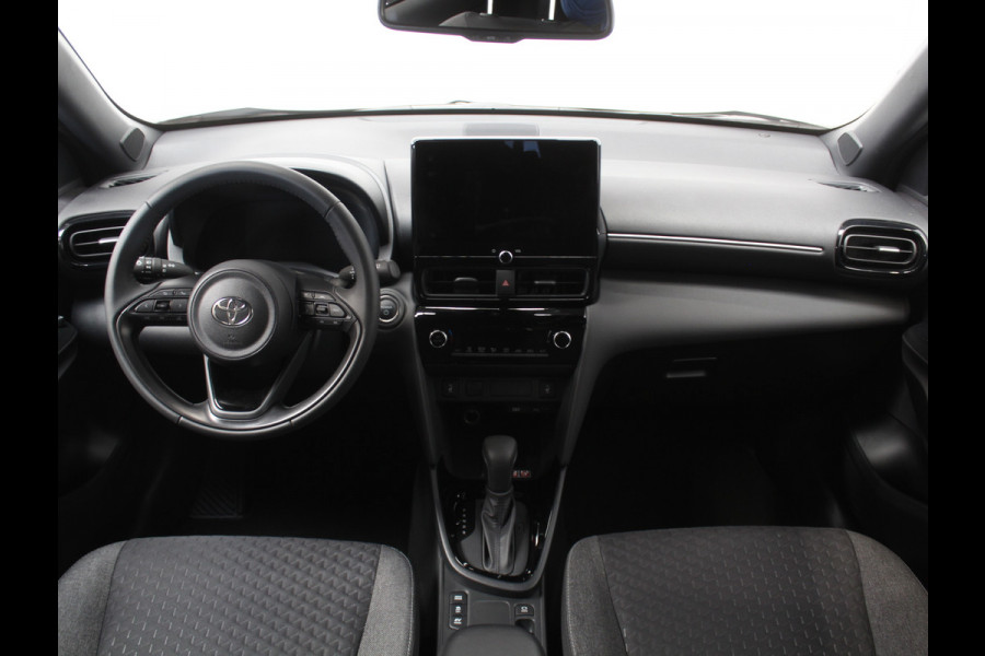 Toyota Yaris Cross 1.5 Hybrid 115 Dynamic CAMERA | CARPLAY | ADAPCRUISE | LED | DAB | STOELVERW | LMV17