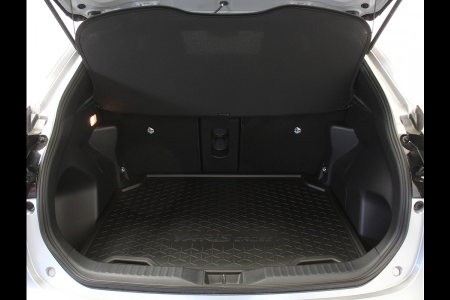 Toyota Yaris Cross 1.5 Hybrid 115 Dynamic CAMERA | CARPLAY | ADAPCRUISE | LED | DAB | STOELVERW | LMV17