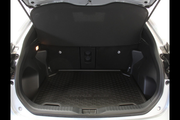 Toyota Yaris Cross 1.5 Hybrid 115 Dynamic CAMERA | CARPLAY | ADAPCRUISE | LED | DAB | STOELVERW | LMV17