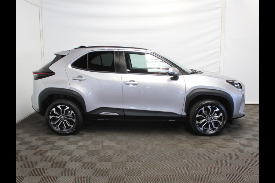 Toyota Yaris Cross 1.5 Hybrid 115 Dynamic CAMERA | CARPLAY | ADAPCRUISE | LED | DAB | STOELVERW | LMV17