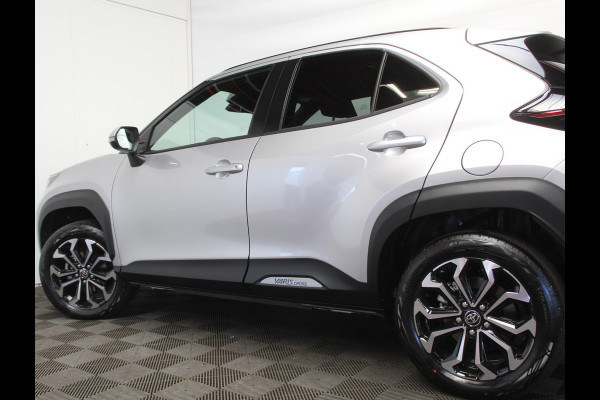 Toyota Yaris Cross 1.5 Hybrid 115 Dynamic CAMERA | CARPLAY | ADAPCRUISE | LED | DAB | STOELVERW | LMV17