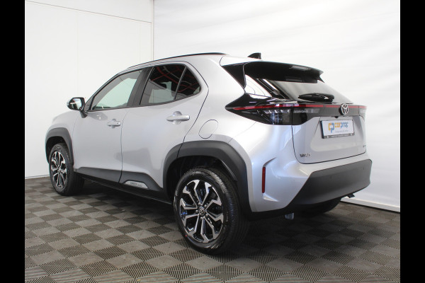 Toyota Yaris Cross 1.5 Hybrid 115 Dynamic CAMERA | CARPLAY | ADAPCRUISE | LED | DAB | STOELVERW | LMV17
