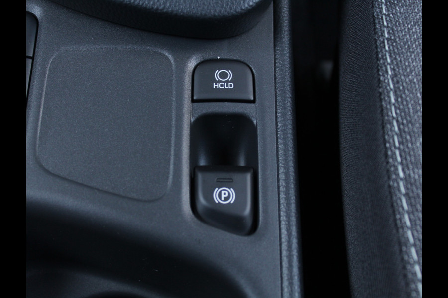 Toyota Yaris Cross 1.5 Hybrid 115 Dynamic CAMERA | CARPLAY | ADAPCRUISE | LED | DAB | STOELVERW | LMV17