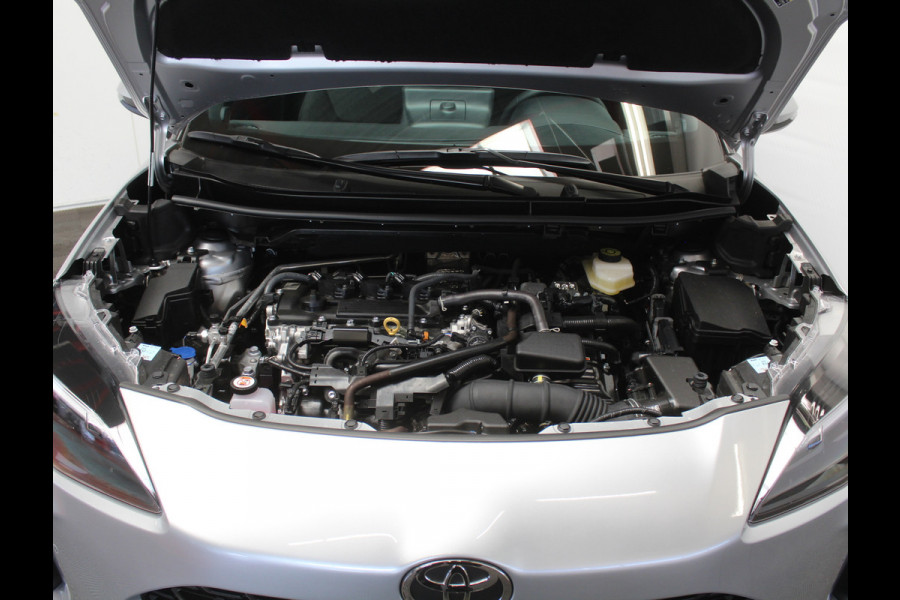 Toyota Yaris Cross 1.5 Hybrid 115 Dynamic CAMERA | CARPLAY | ADAPCRUISE | LED | DAB | STOELVERW | LMV17