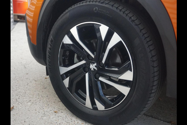 Peugeot 2008 1.2 PureTech Allure Panoramadak | Afn. Trekhaak