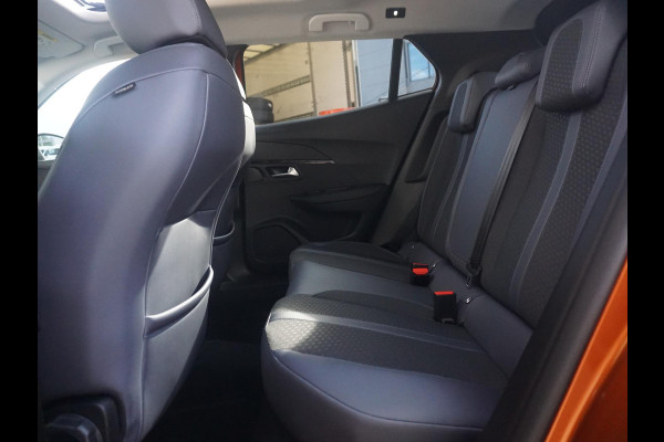 Peugeot 2008 1.2 PureTech Allure Panoramadak | Afn. Trekhaak
