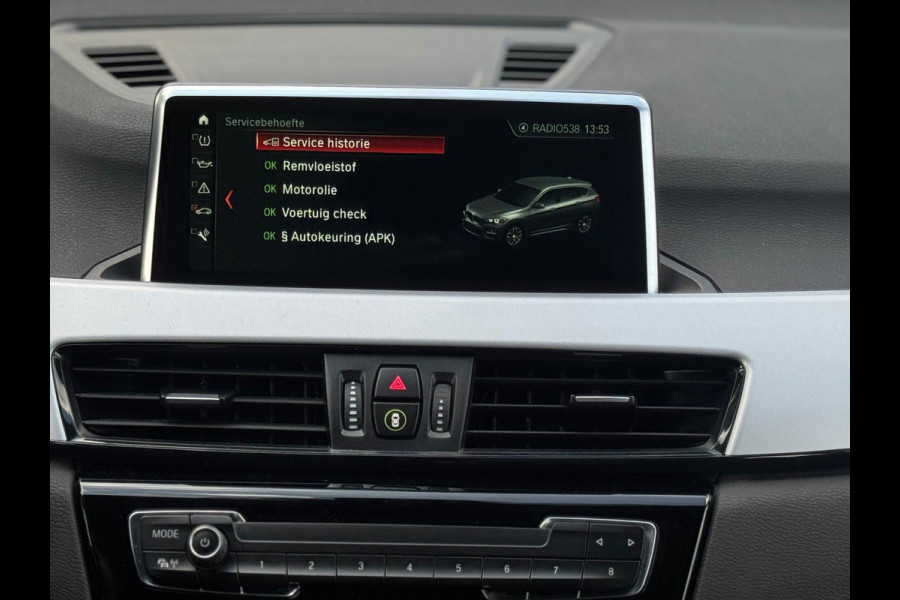 BMW X1 SDrive18i AUTOMAAT High Executive, leder, stoelverwarming, dealer onderhoud, navi, afn.trekhaak, nederlandse auto met nap
