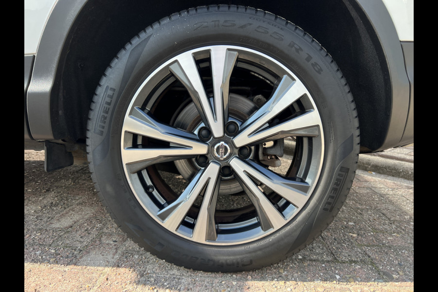 Nissan QASHQAI 1.2 N-Connecta Pano/Navi/Camera/Trekhaak