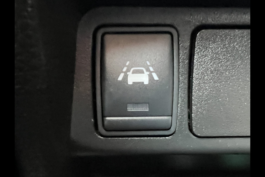 Nissan QASHQAI 1.2 N-Connecta Pano/Navi/Camera/Trekhaak