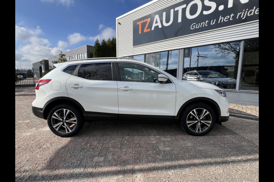 Nissan QASHQAI 1.2 N-Connecta Pano/Navi/Camera/Trekhaak