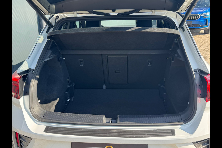 Volkswagen T-Roc 1.0 TSI R-Line * Virtual Cockpit * Camera * Keyless * 19'' Lichtmetalen Velgen *