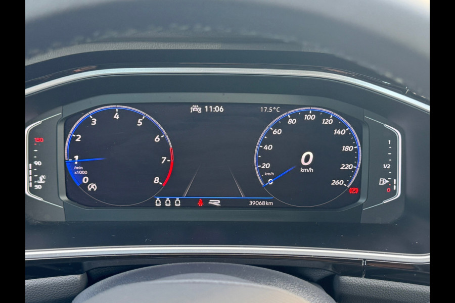 Volkswagen T-Roc 1.0 TSI R-Line * Virtual Cockpit * Camera * Keyless * 19'' Lichtmetalen Velgen *