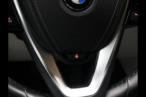 BMW 5 Serie 530i xDrive High Executive [CAMERA, ADAPTIVE CRUISE CONTROL, APPLE CARPLAY, ANDROID AUTO, MEMORY SEATS, TREKHAAK, STUURVERWARMING, NIEUWSTAAT]
