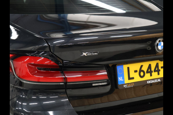 BMW 5 Serie 530i xDrive High Executive [CAMERA, ADAPTIVE CRUISE CONTROL, APPLE CARPLAY, ANDROID AUTO, MEMORY SEATS, TREKHAAK, STUURVERWARMING, NIEUWSTAAT]