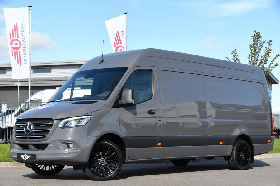 Mercedes-Benz Sprinter 319 V6 3.0 CDI L3H2 PB Edition Adaptieve Cruise, 360 Camera, 10,5'' Mbux, LED, 3500kg Trekhaak, Automaat, Stoelverwarming, Sensoren, Uniek!