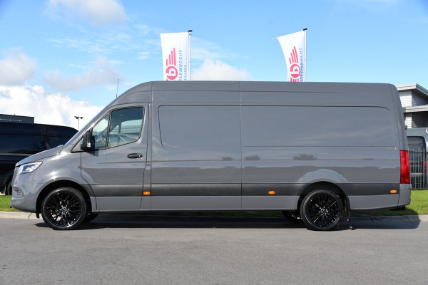 Mercedes-Benz Sprinter 319 V6 3.0 CDI L3H2 PB Edition Adaptieve Cruise, 360 Camera, 10,5'' Mbux, LED, 3500kg Trekhaak, Automaat, Stoelverwarming, Sensoren, Uniek!
