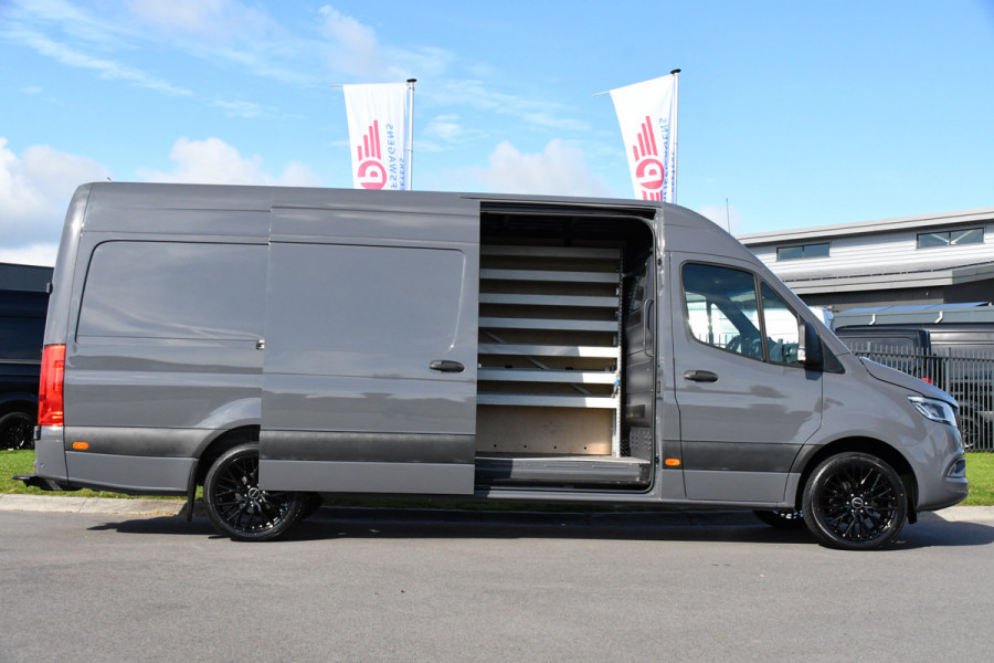 Mercedes-Benz Sprinter 319 V6 3.0 CDI L3H2 PB Edition Adaptieve Cruise, 360 Camera, 10,5'' Mbux, LED, 3500kg Trekhaak, Automaat, Stoelverwarming, Sensoren, Uniek!