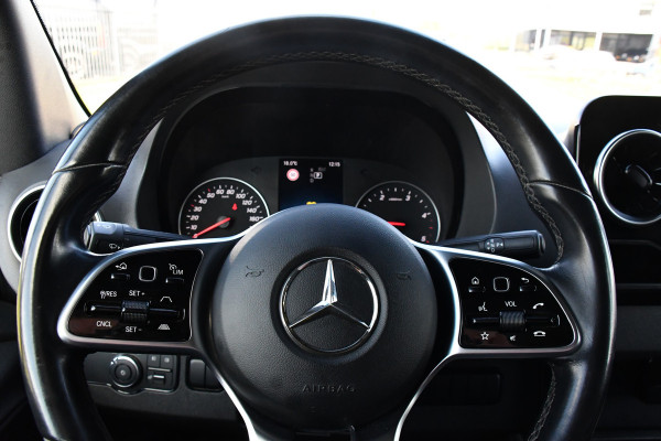 Mercedes-Benz Sprinter 319 V6 3.0 CDI L3H2 PB Edition Adaptieve Cruise, 360 Camera, 10,5'' Mbux, LED, 3500kg Trekhaak, Automaat, Stoelverwarming, Sensoren, Uniek!