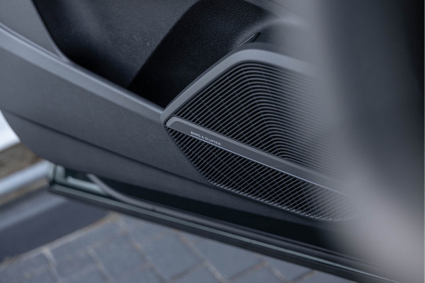 Audi Q5 55 TFSI-e 367pk Quattro Pano B&O ACC Matrix S-stoelen 21''