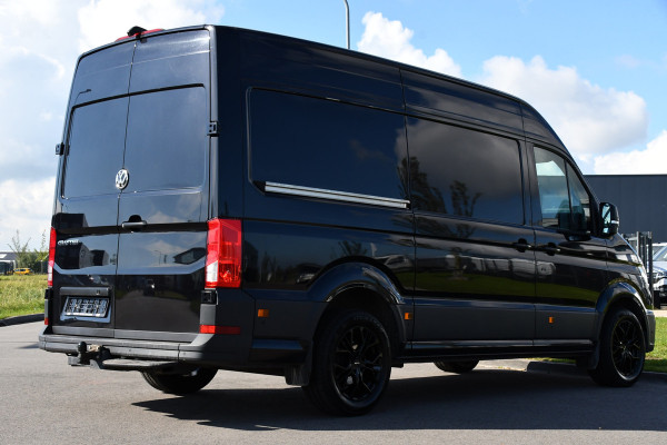 Volkswagen Crafter 35 2.0 TDI L3H3 Black Edition Highline Adaptieve Cruise, Camera, Carplay, Clima, Stoelverwarming, Automaat, Sensoren, Trekhaak, LED, Uniek!