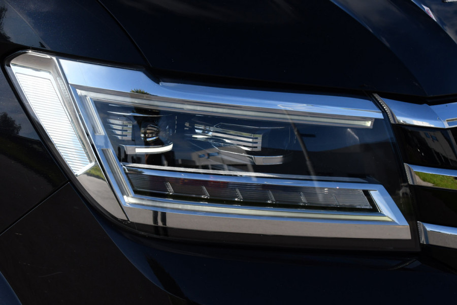 Volkswagen Crafter 35 2.0 TDI L3H3 Black Edition Highline Adaptieve Cruise, Camera, Carplay, Clima, Stoelverwarming, Automaat, Sensoren, Trekhaak, LED, Uniek!