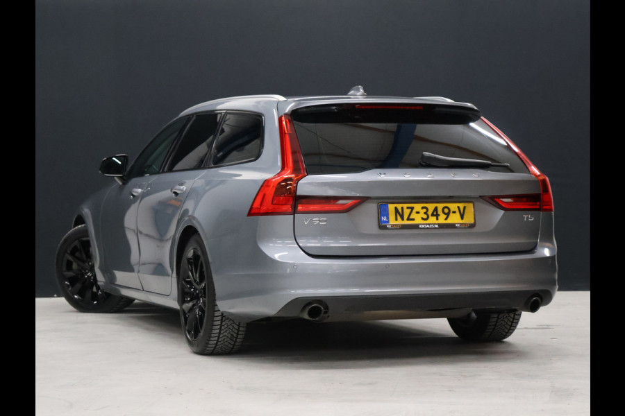Volvo V90 2.0 T5 Momentum Sport Pack [TREKHAAK, CAMERA, PDC ACHTER, ADAPTIVE CRUISE CONTROL, APPLE CARPLAY, STOELVERWARMING, AUTOMATISCHE AIRCO, NAVIGATIE, NIEUWSTAAT]