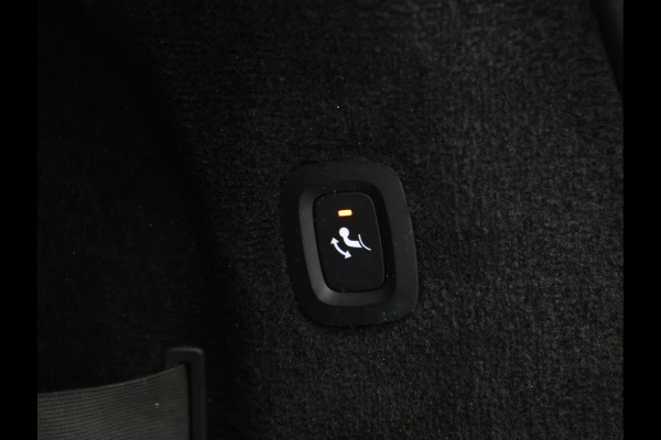 Volvo V90 2.0 T5 Momentum Sport Pack [TREKHAAK, CAMERA, PDC ACHTER, ADAPTIVE CRUISE CONTROL, APPLE CARPLAY, STOELVERWARMING, AUTOMATISCHE AIRCO, NAVIGATIE, NIEUWSTAAT]